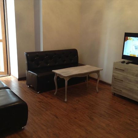 Apartment Sayat-Nova Jerevan Rom bilde