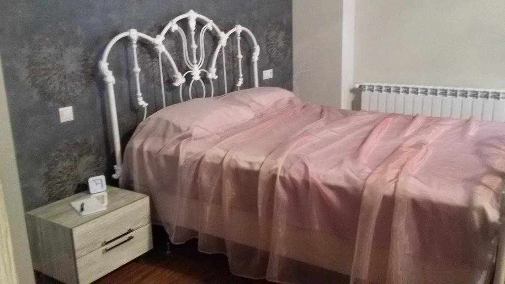 Apartment Sayat-Nova Jerevan Rom bilde