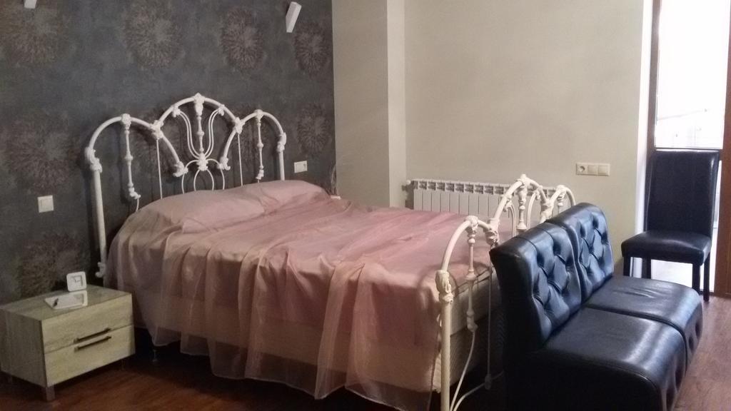 Apartment Sayat-Nova Jerevan Rom bilde